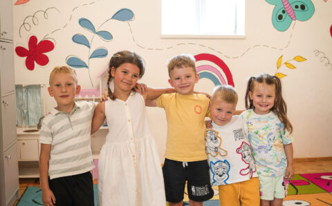 C30CBA2A-D6D6-4AAA-8FC2-2E4CA193173A